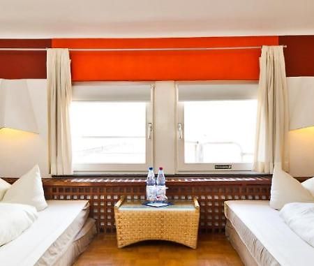 Hotel Monpti Χαϊδελβέργη Εξωτερικό φωτογραφία