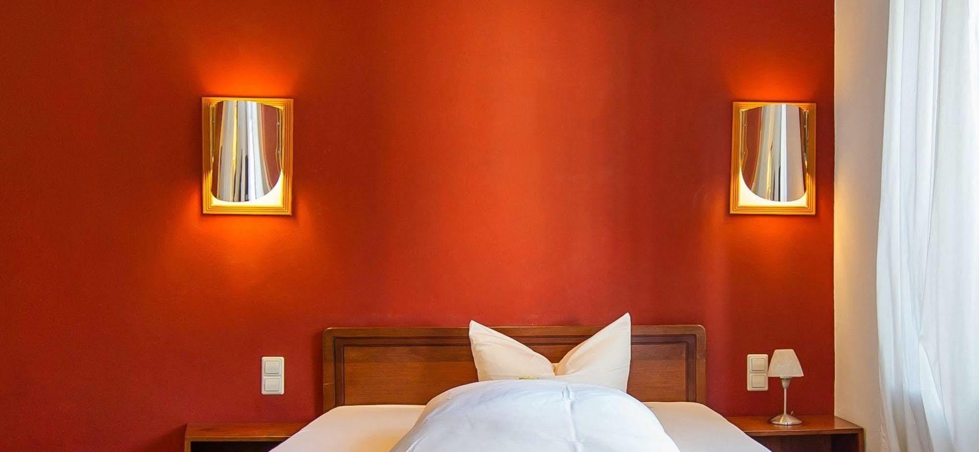Hotel Monpti Χαϊδελβέργη Εξωτερικό φωτογραφία