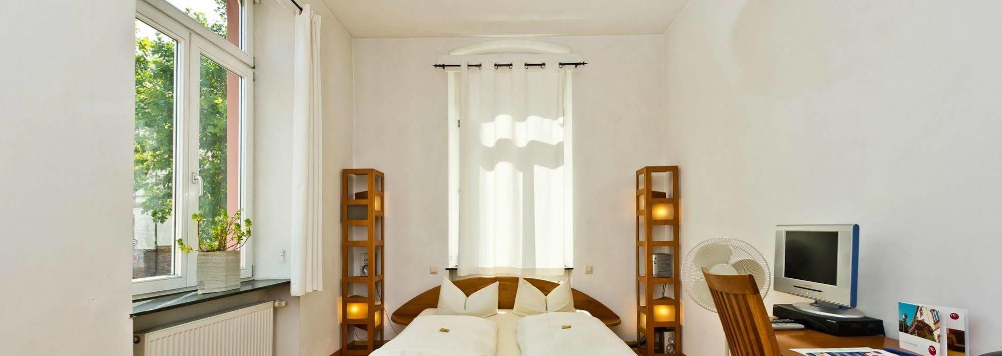Hotel Monpti Χαϊδελβέργη Εξωτερικό φωτογραφία